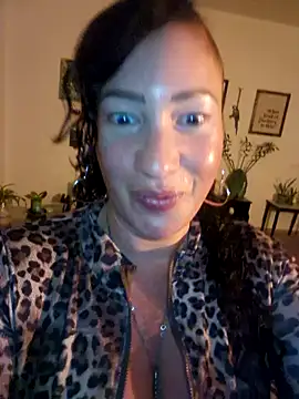 Snapshot of TheGoddessBianca chatting on December 7, 2024, 4:03 pm TheGoddessBianca online show from December 7, 2024, 4:03 pm