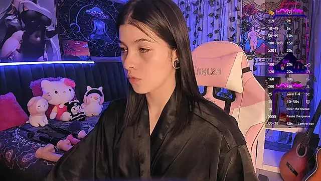 LanaKyutt online show from December 3, 2024, 12:02 am