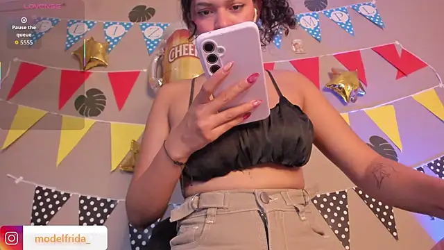  frida1 online show from September 20, 2025, 1:34 pm