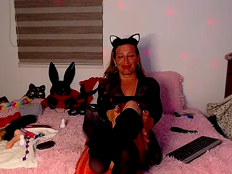 Gikitrans76 online show from April 16, 2026, 1:50 am