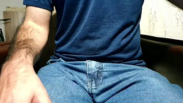 Snapshot of robsonbr chatting on September 11, 2025, 9:04 pm robsonbr online show from September 11, 2025, 9:04 pm