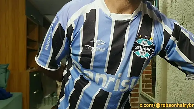 Snapshot of robsonbr chatting on October 9, 2025, 3:15 am robsonbr online show from October 9, 2025, 3:15 am