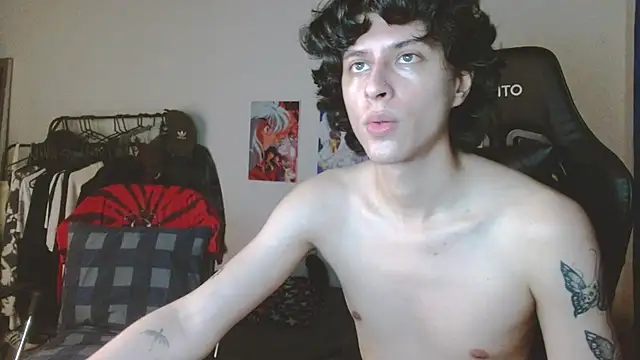 angelitofemboy online show from January 27, 2025, 4:20 am