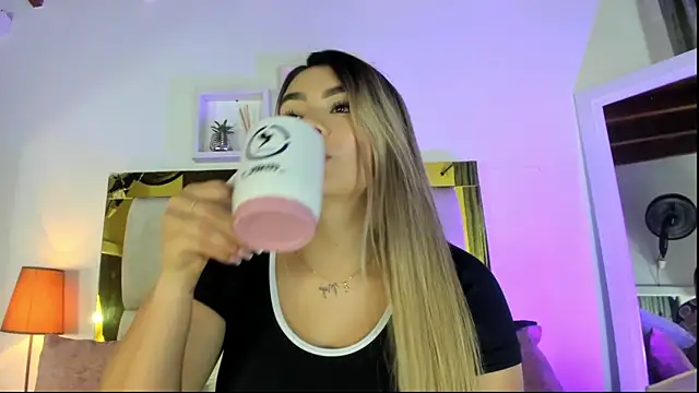 emmy r online show from October 15, 2025, 12:05 pm