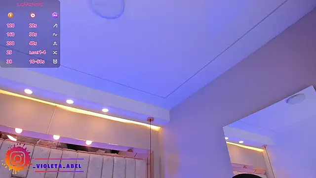 VioletaAbel online show from January 22, 2025, 5:38 pm