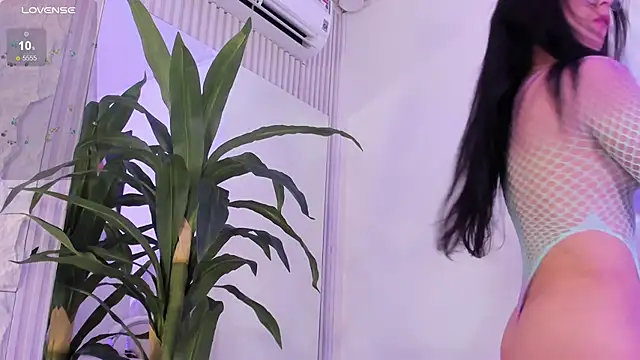 EriKlein online show from October 15, 2025, 11:05 pm