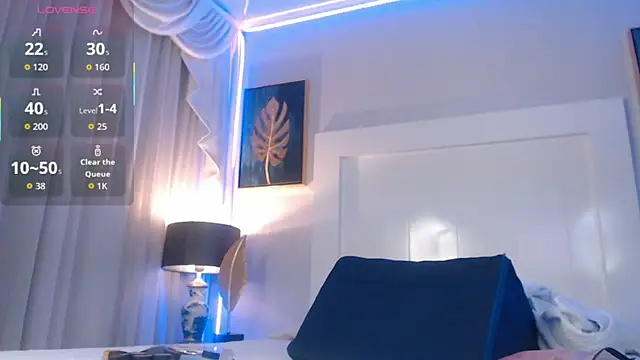 Snapshot of viiolet_smith chatting on July 10, 2026, 7:16 pm viiolet smith online show from July 10, 2026, 7:16 pm