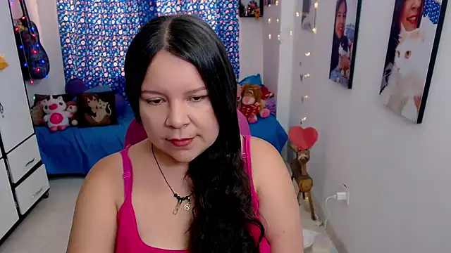 claryssa  online show from March 23, 2026, 6:34 pm