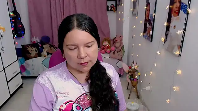 Snapshot of claryssa_ chatting on May 16, 2026, 10:36 am claryssa online show from May 16, 2026, 10:36 am