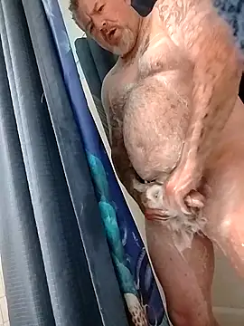 bigdoog8 online show from April 20, 2026, 9:34 am