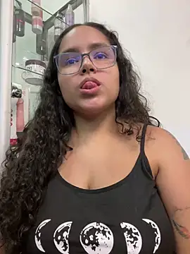 CurlyGirl 1 online show from February 12, 2025, 7:56 pm