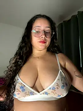 CurlyGirl 1 online show from October 22, 2025, 10:31 pm