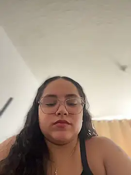 CurlyGirl 1 online show from January 7, 2026, 7:38 pm