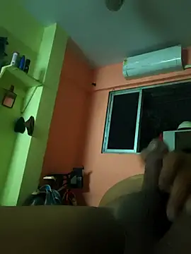 Snapshot of Sand-1 chatting on March 5, 2026, 5:09 pm Sand-1 online show from March 5, 2026, 5:09 pm