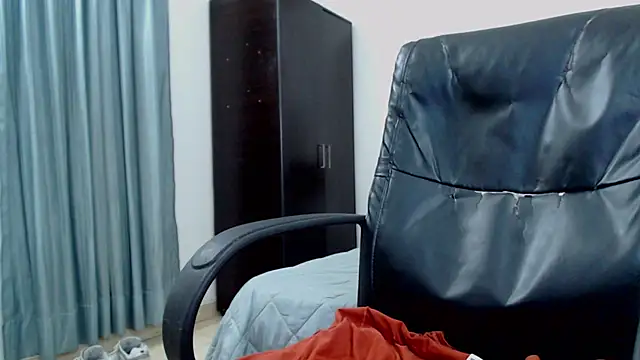 Frank heaven01 online show from December 31, 2024, 3:55 am