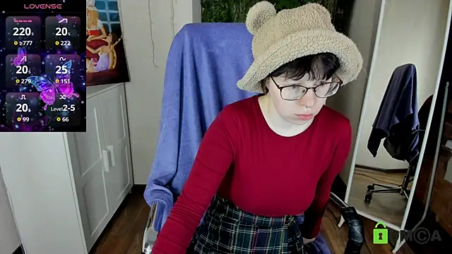 Melissa Wells online show from October 9, 2025, 9:13 pm