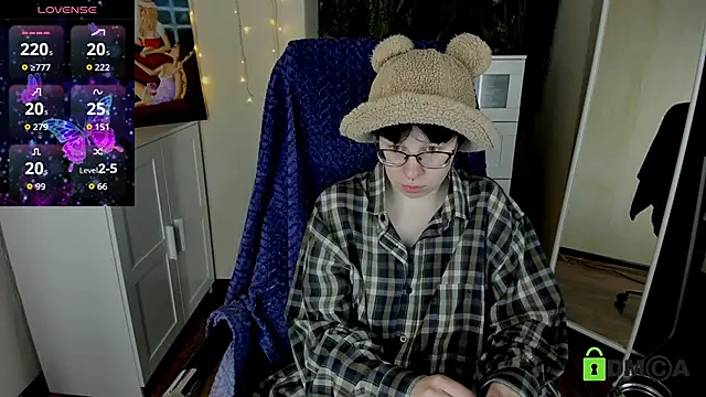 Melissa Wells online show from October 16, 2025, 10:00 pm