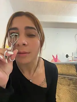 Meganmilk1 online show from October 6, 2025, 3:31 pm