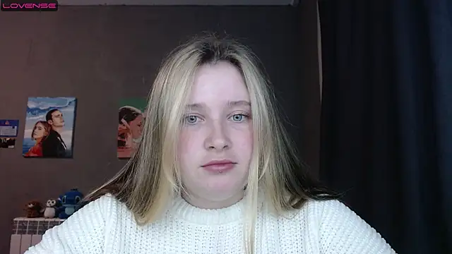 Light Luna online show from September 19, 2025, 2:51 pm