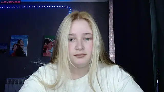 Light Luna online show from October 19, 2025, 7:20 am