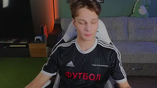 TeddyLiLboy online show from November 20, 2025, 9:36 pm