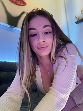 IsabellaEtthan online show from March 1, 2025, 11:47 pm