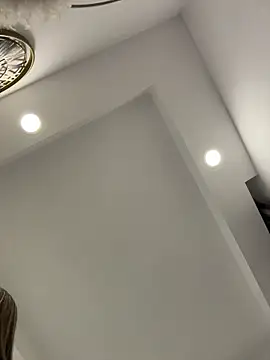 IsabellaEtthan online show from December 4, 2025, 6:16 pm