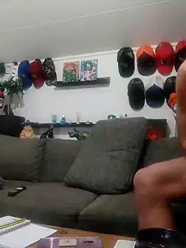 eltoulou online show from January 23, 2025, 2:12 am