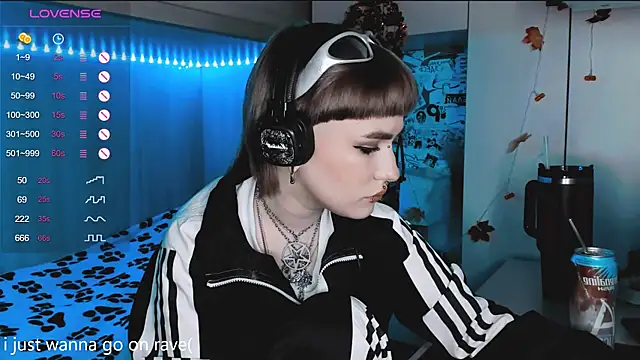 say mary online show from March 15, 2025, 5:04 pm