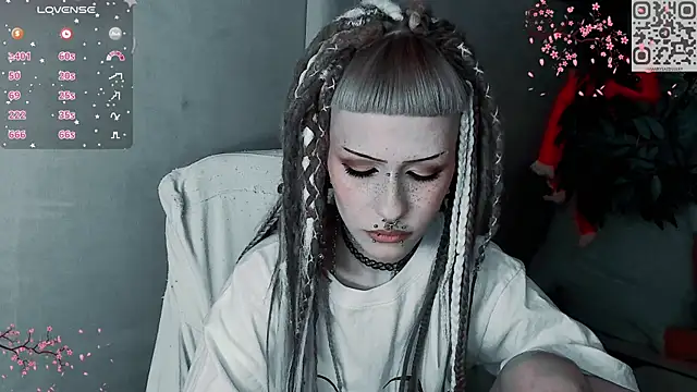 say mary online show from December 4, 2025, 11:41 am