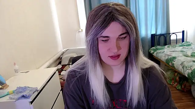 EvaMiron online show from April 26, 2026, 11:30 am