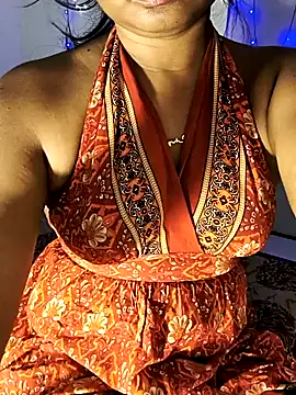 FANTASY QUEEN 07 online show from March 20, 2025, 5:47 pm