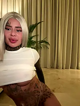 bambixboo online show from September 10, 2025, 7:58 pm