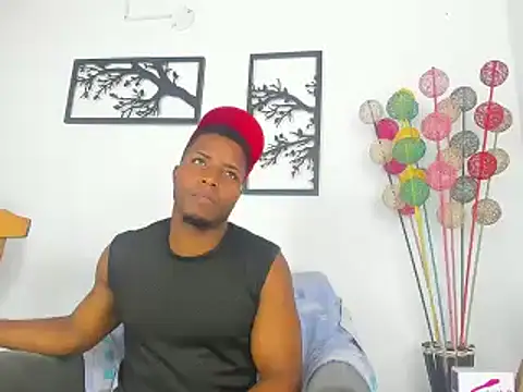 bigcock latin1 online show from February 11, 2025, 2:46 am