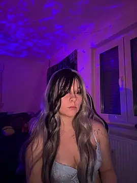 kinkygirl420x online show from March 3, 2025, 9:15 pm