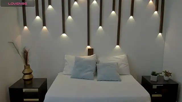 megan cooper28 online show from January 23, 2025, 7:07 pm