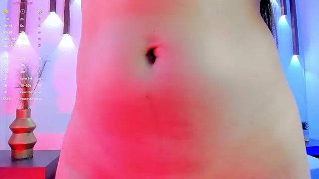 megan cooper28 online show from March 21, 2025, 10:28 pm