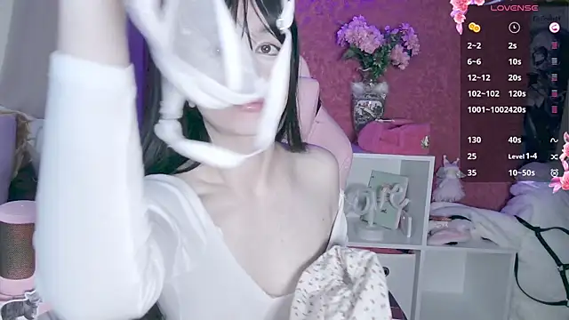 berrybaebaby online show from February 28, 2025, 1:15 am