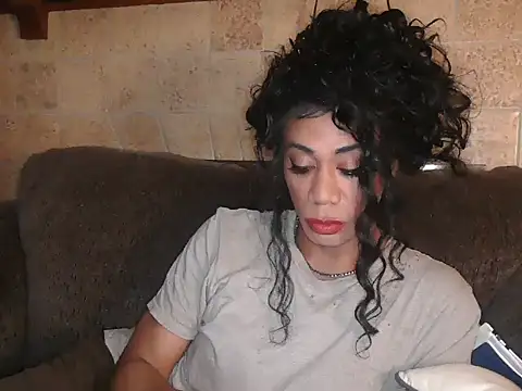 Snapshot of CaramelDipper chatting on March 8, 2026, 2:21 pm CaramelDipper online show from March 8, 2026, 2:21 pm