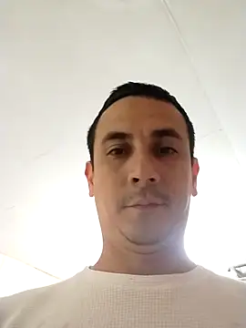 Rejy1992 online show from September 19, 2025, 3:19 am