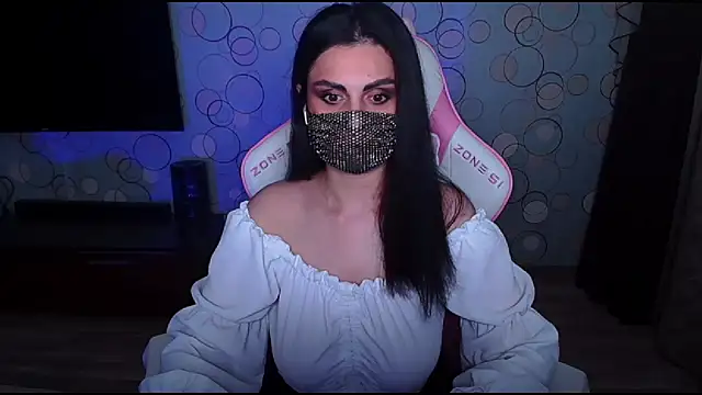 Snapshot of __Yasmina__ chatting on June 27, 2026, 3:55 am Yasmina online show from June 27, 2026, 3:55 am