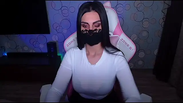 Snapshot of __Yasmina__ chatting on July 22, 2026, 3:42 am Yasmina online show from July 22, 2026, 3:42 am
