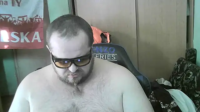 perversalus online show from March 20, 2025, 2:42 pm