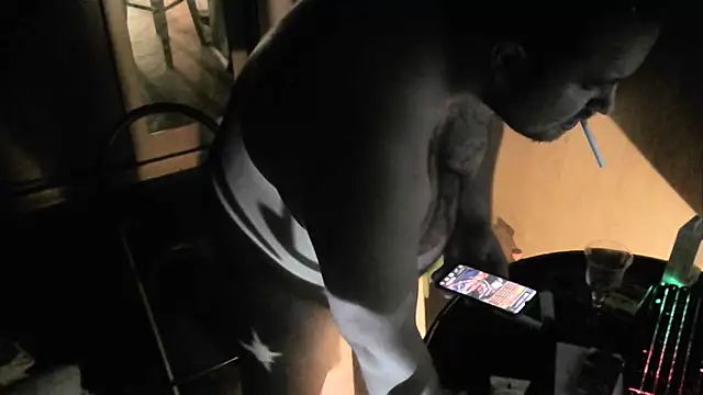 perversalus online show from December 15, 2025, 5:55 am