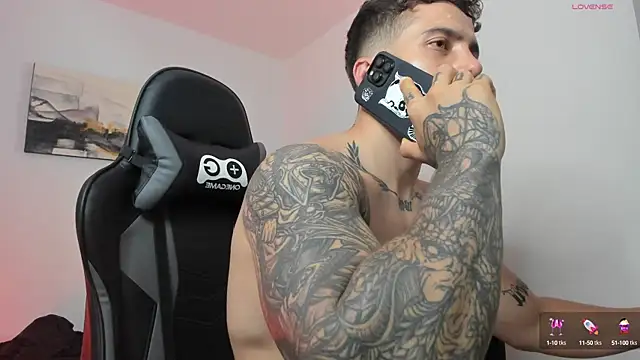 LucianSinclair online show from December 14, 2024, 2:34 am