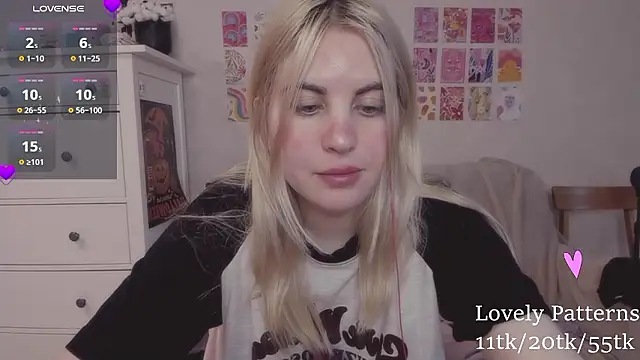 pawpaws online show from December 4, 2024, 12:25 pm