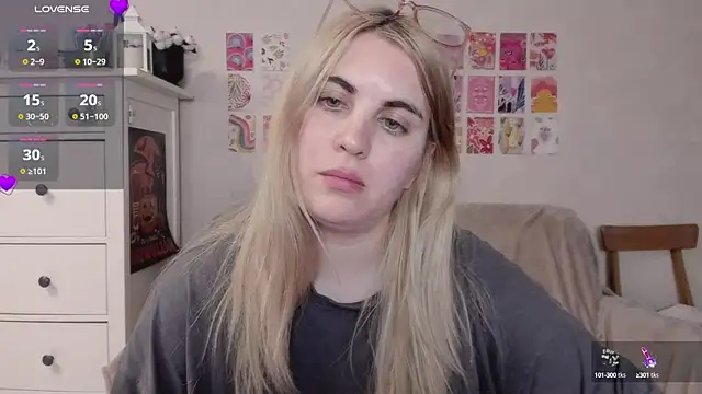 pawpaws online show from March 16, 2025, 7:49 pm