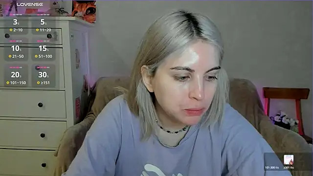 Snapshot of pawpaws chatting on May 1, 2026, 9:03 am pawpaws online show from May 1, 2026, 9:03 am