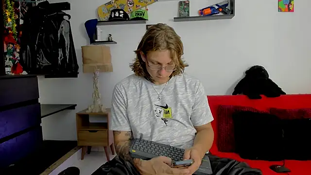 Tom Krakow online show from January 16, 2025, 6:59 pm