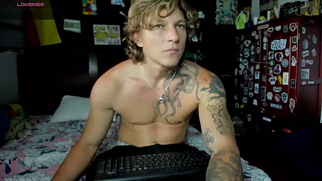 Tom Krakow online show from October 1, 2025, 9:10 pm